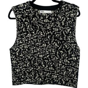 Zara Black Ecru Cotton Blend Sleeveless Round Neck Large Knit Vest Crop Top